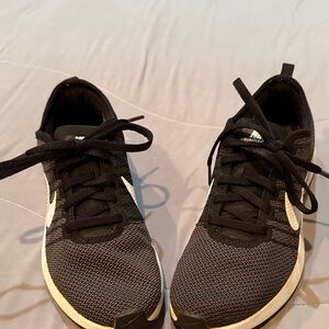 Nike Black and White Knit Sneakers